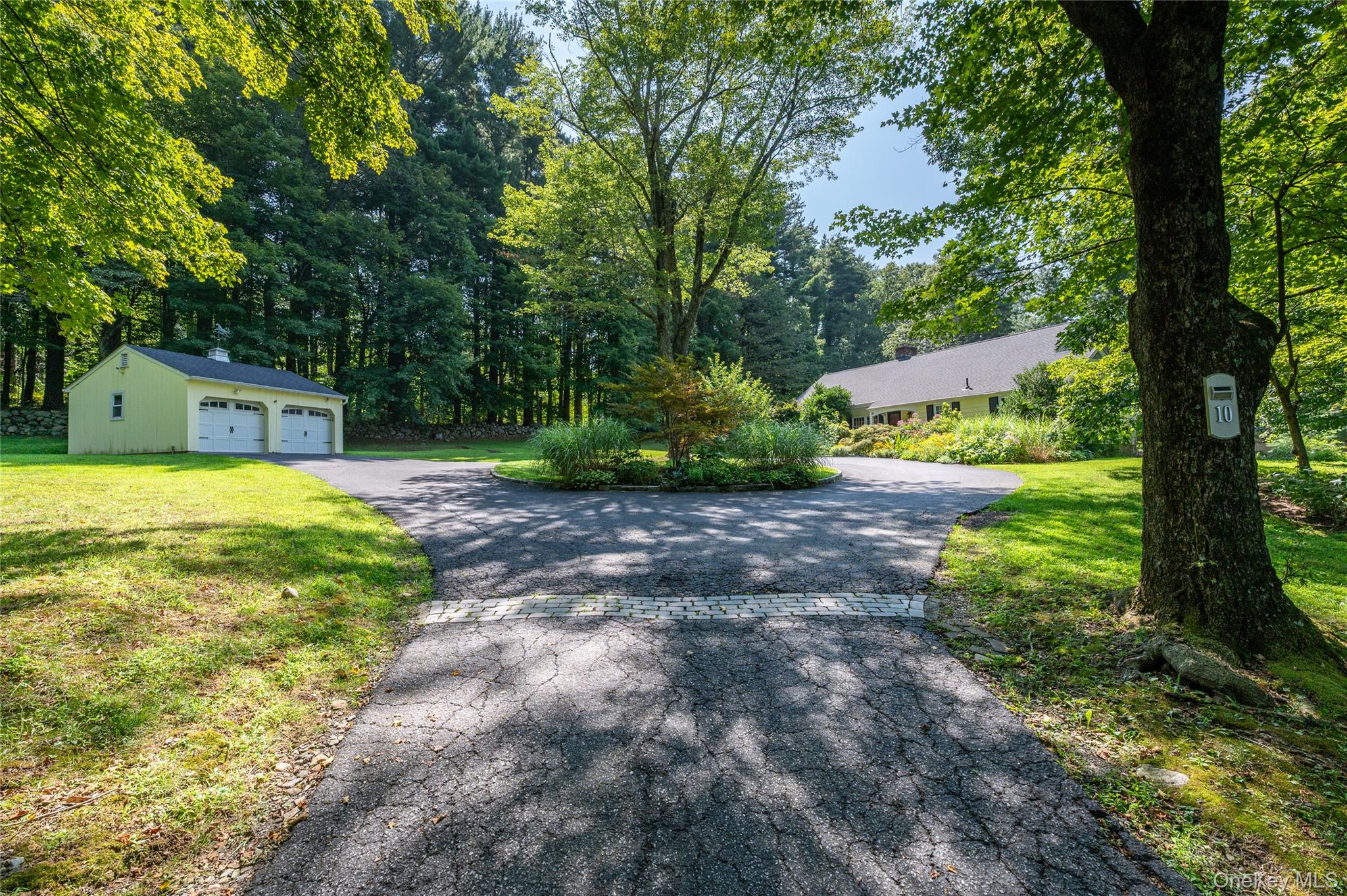 10 Mark Mead Road, Cross River, NY 10518