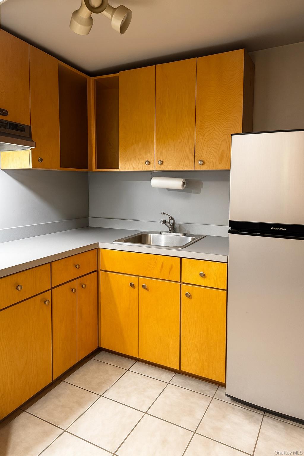 60-45 Woodhaven Blvd, Rego Park, NY 11373