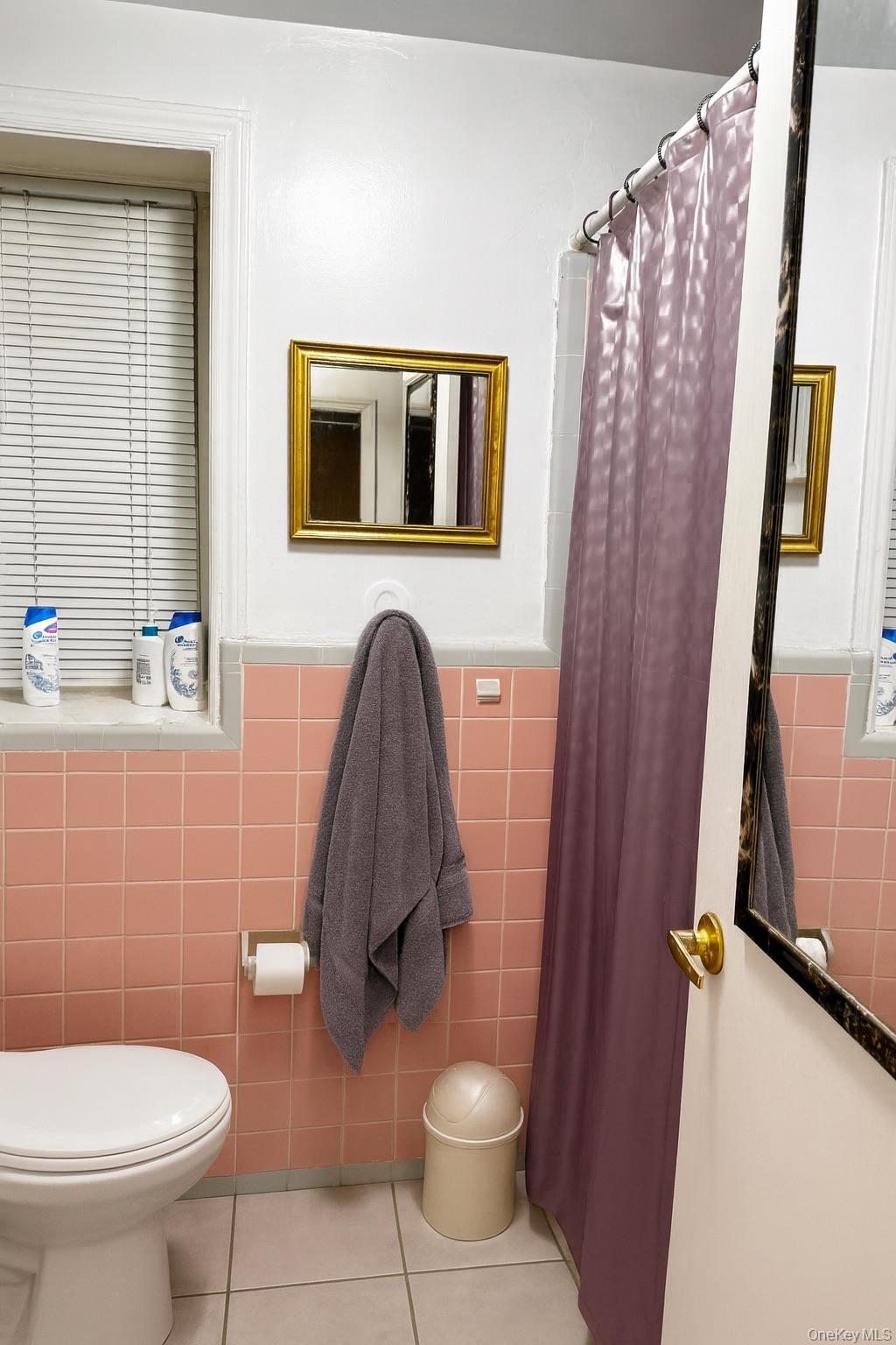 60-45 Woodhaven Blvd, Rego Park, NY 11373