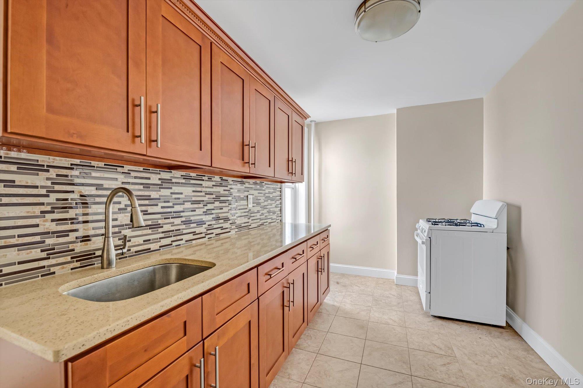 2825 46th Street, Astoria, NY 11103