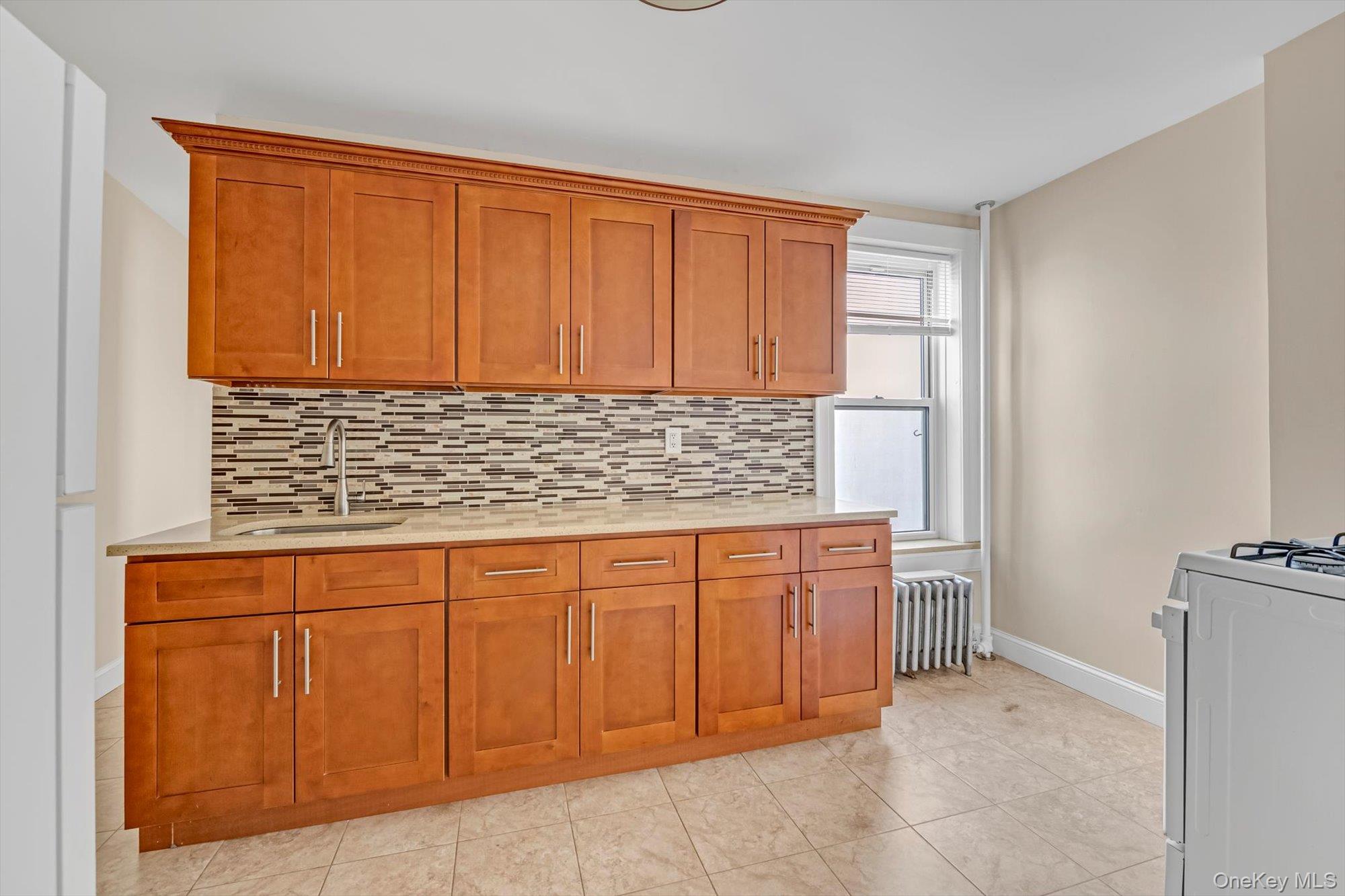 2825 46th Street, Astoria, NY 11103