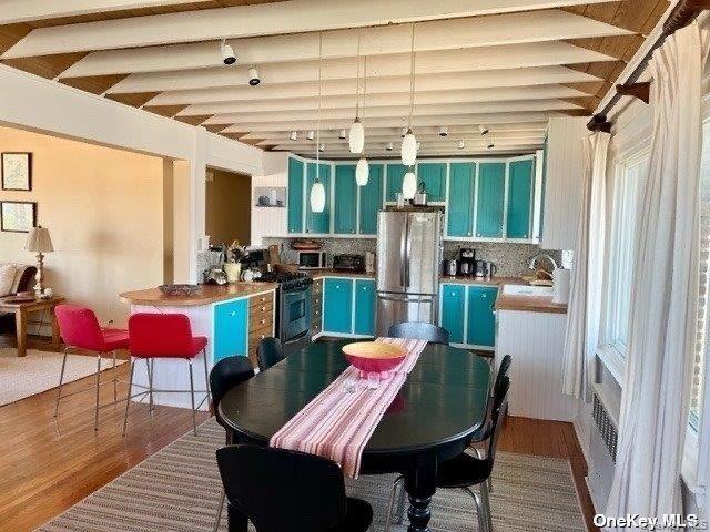 3 Oswego Avenue # Upper, Atlantic Beach, NY 11561