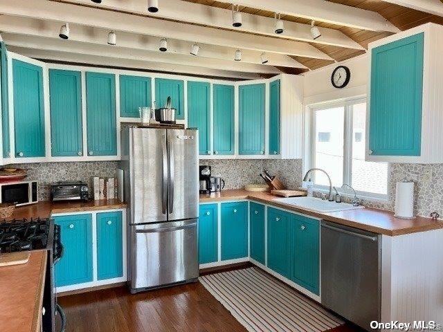 3 Oswego Avenue # Upper, Atlantic Beach, NY 11561