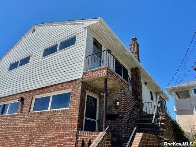 3 Oswego Avenue # Upper, Atlantic Beach, NY 11561