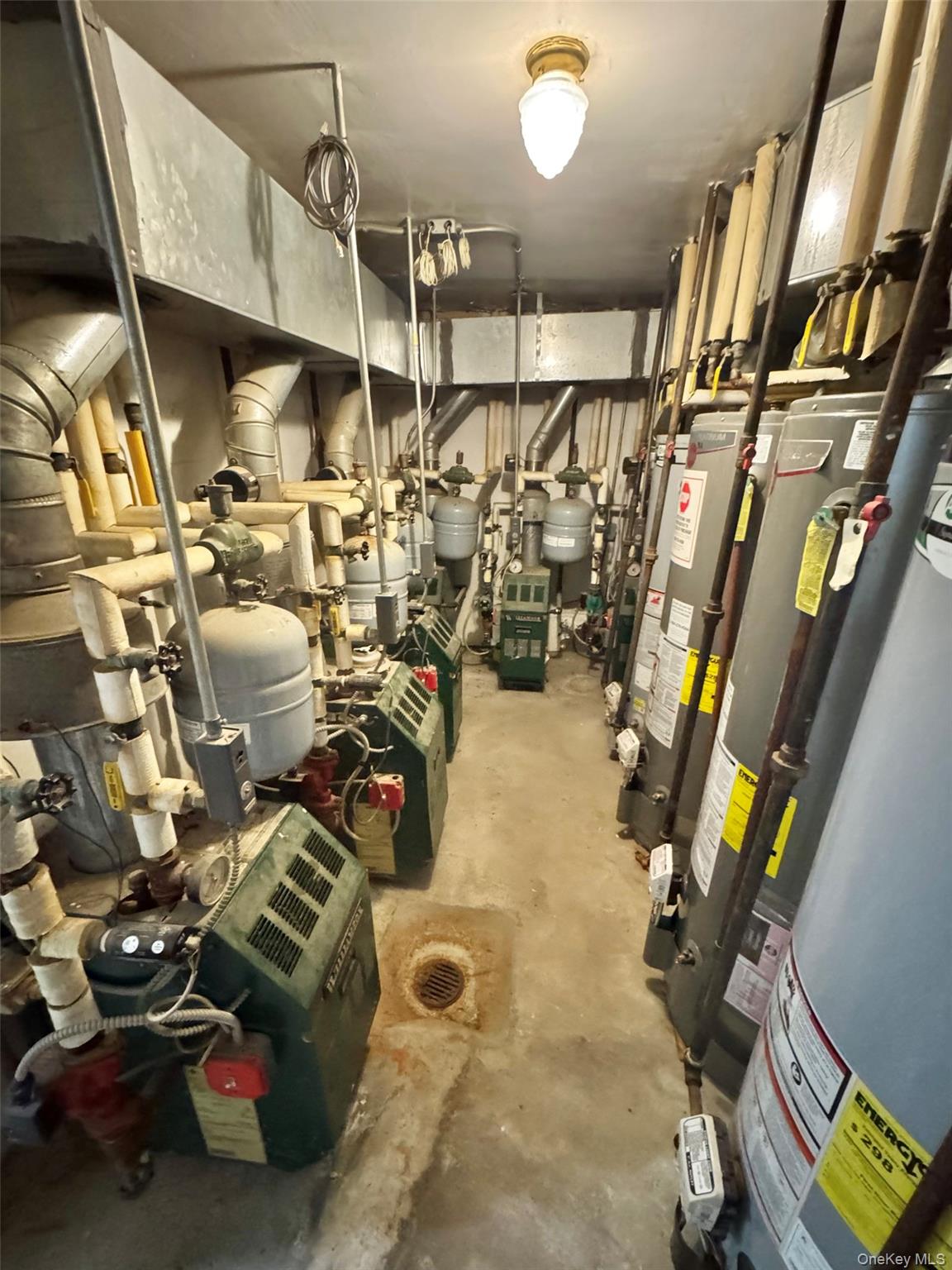 54 Avenue W, Brooklyn, NY 11223