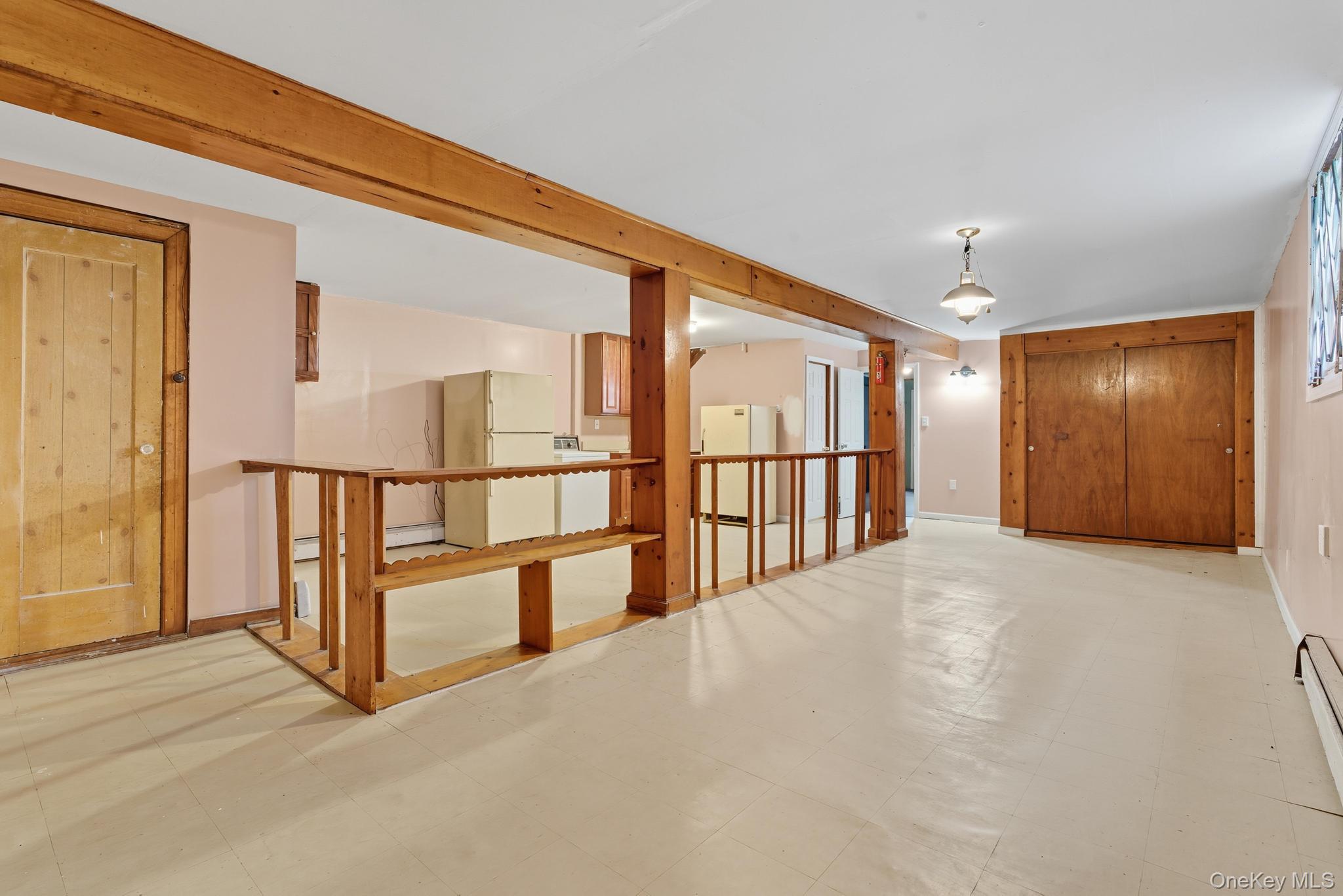 1049 Huntington Avenue, Bronx, NY 10465