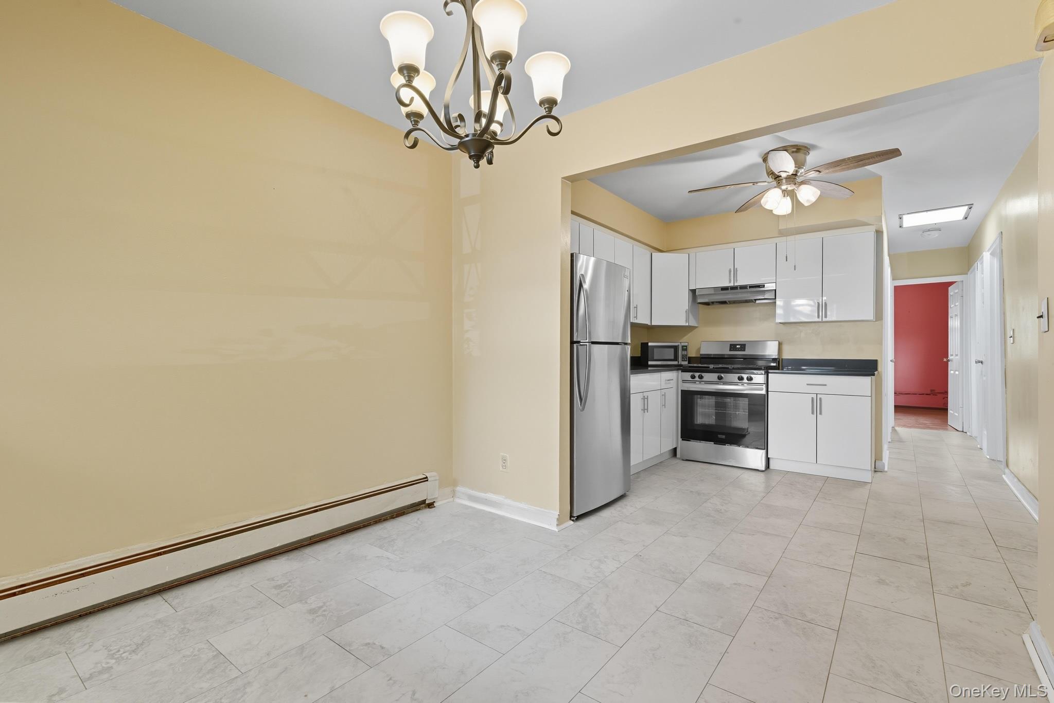 1049 Huntington Avenue, Bronx, NY 10465