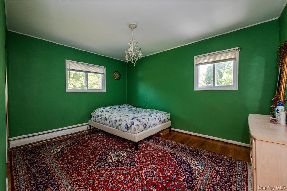 79 E Deer Park Road, Dix Hills, NY 11746