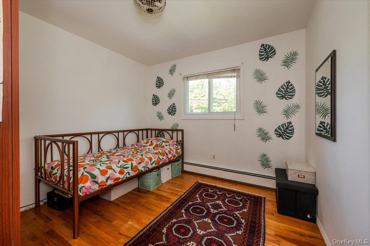 79 E Deer Park Road, Dix Hills, NY 11746