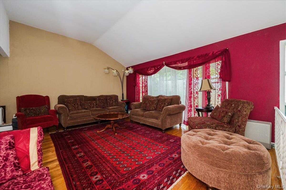 79 E Deer Park Road, Dix Hills, NY 11746