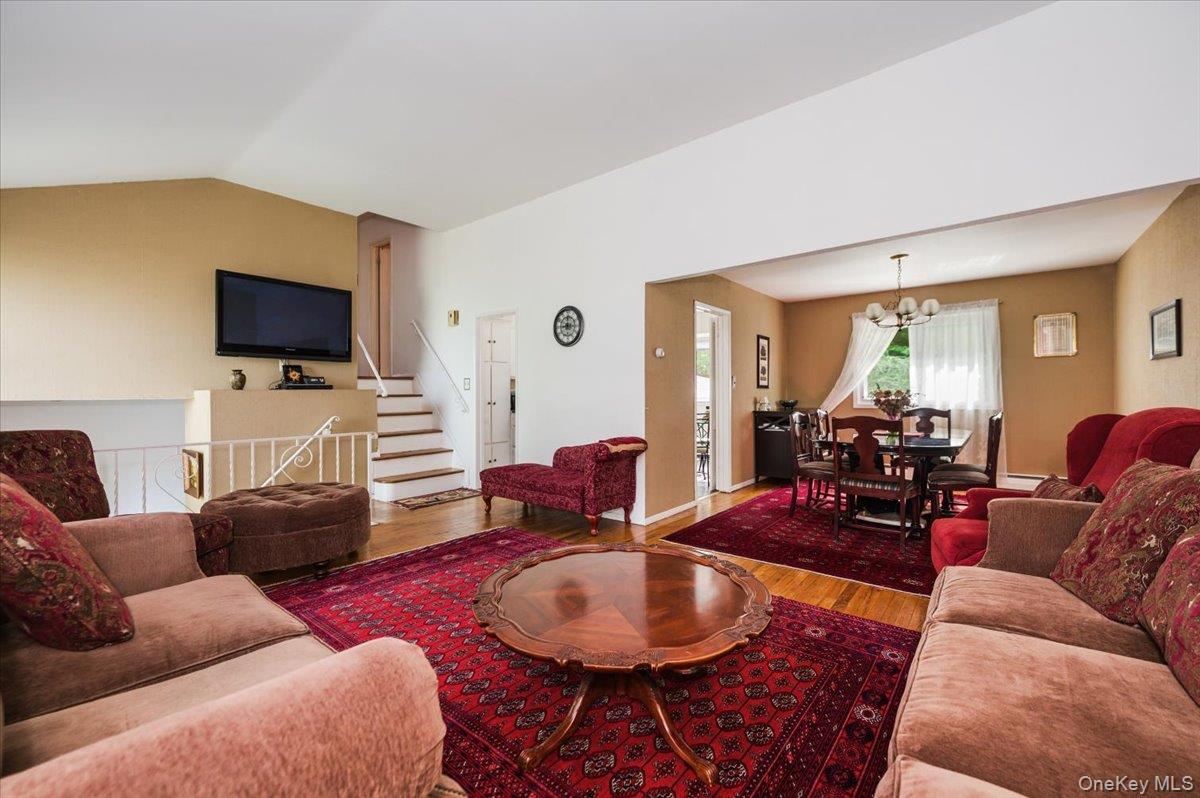 79 E Deer Park Road, Dix Hills, NY 11746