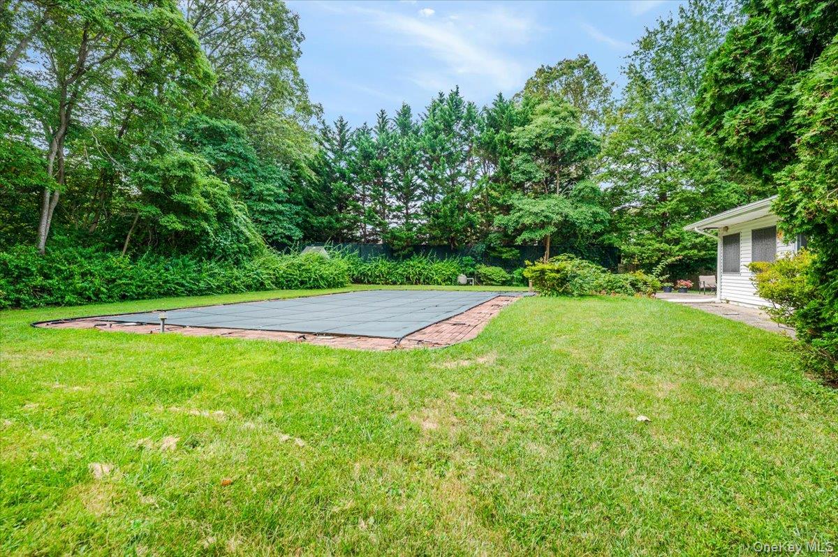 79 E Deer Park Road, Dix Hills, NY 11746