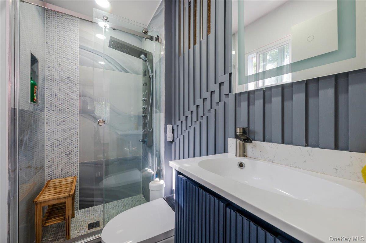 79 E Deer Park Road, Dix Hills, NY 11746