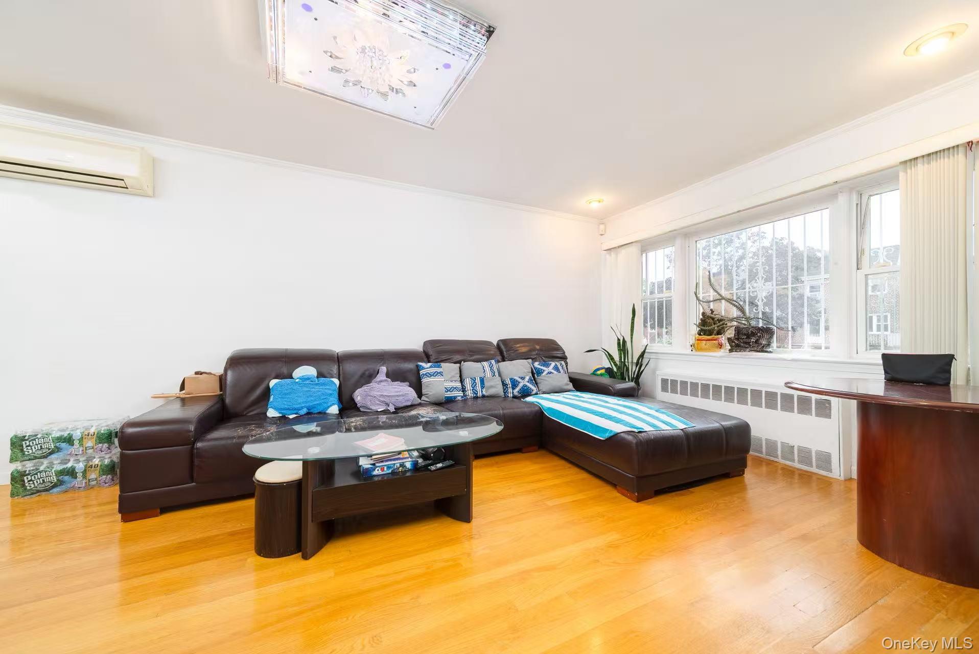 166-61 17th Road, Whitestone, NY 11357