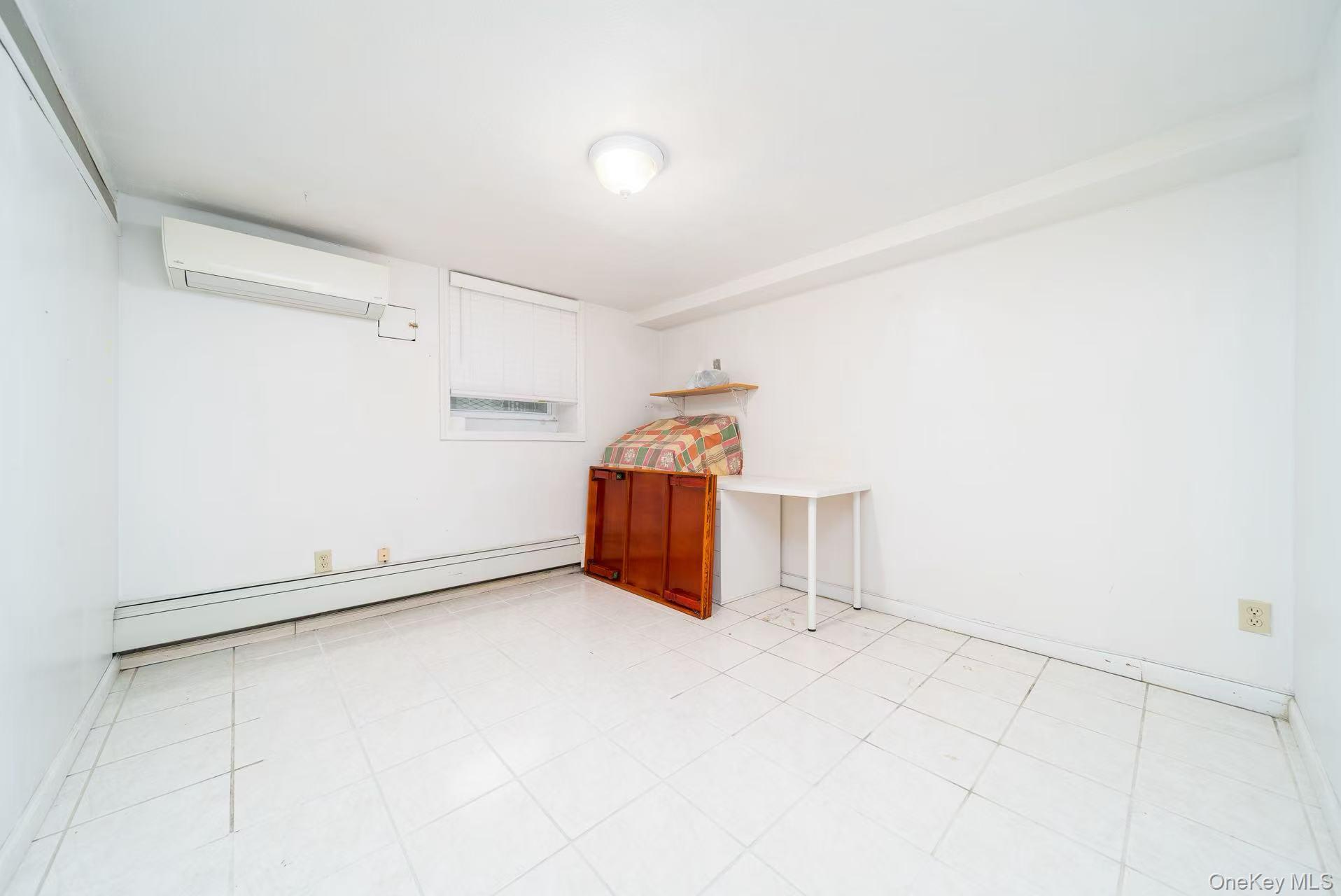 166-61 17th Road, Whitestone, NY 11357