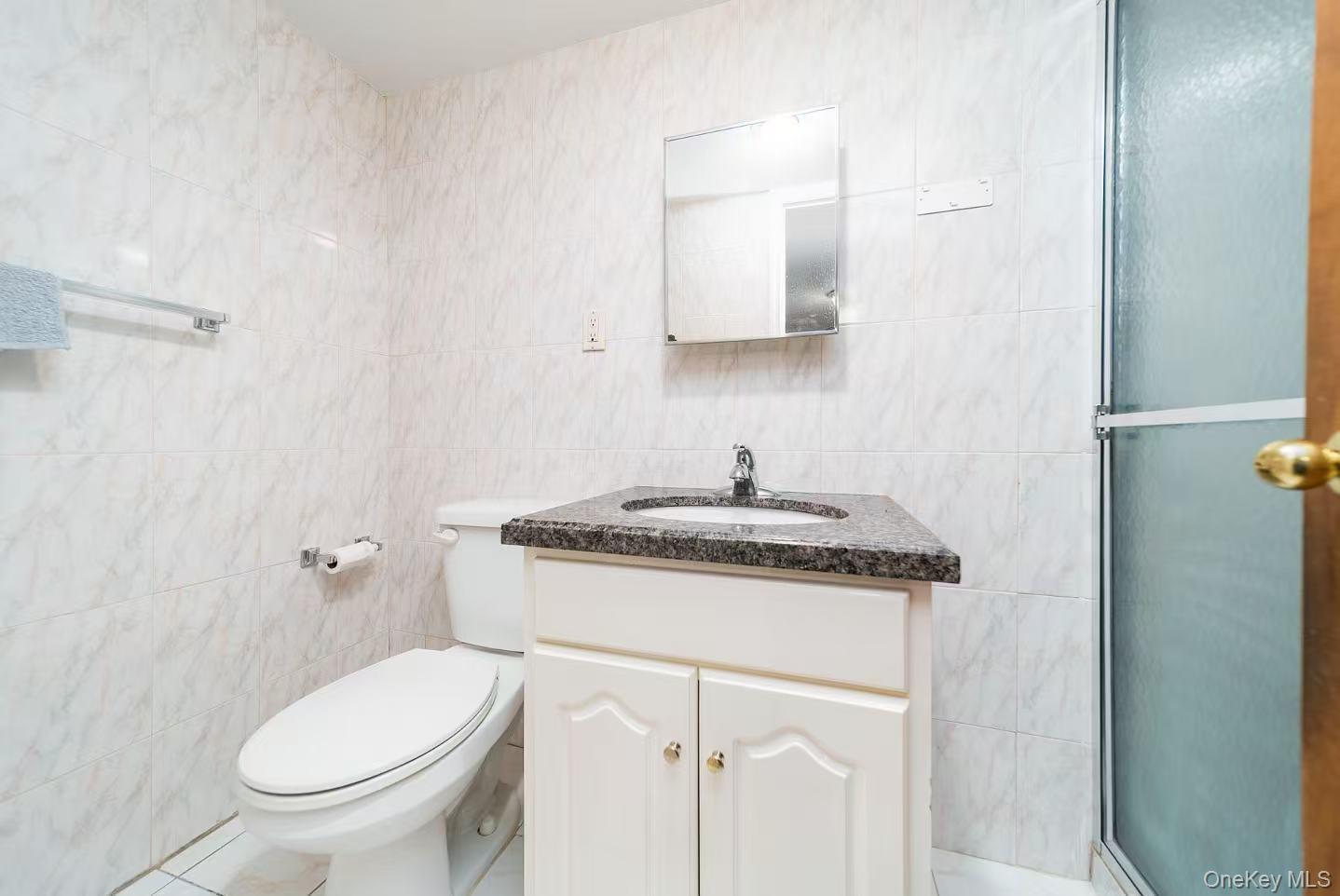 166-61 17th Road, Whitestone, NY 11357