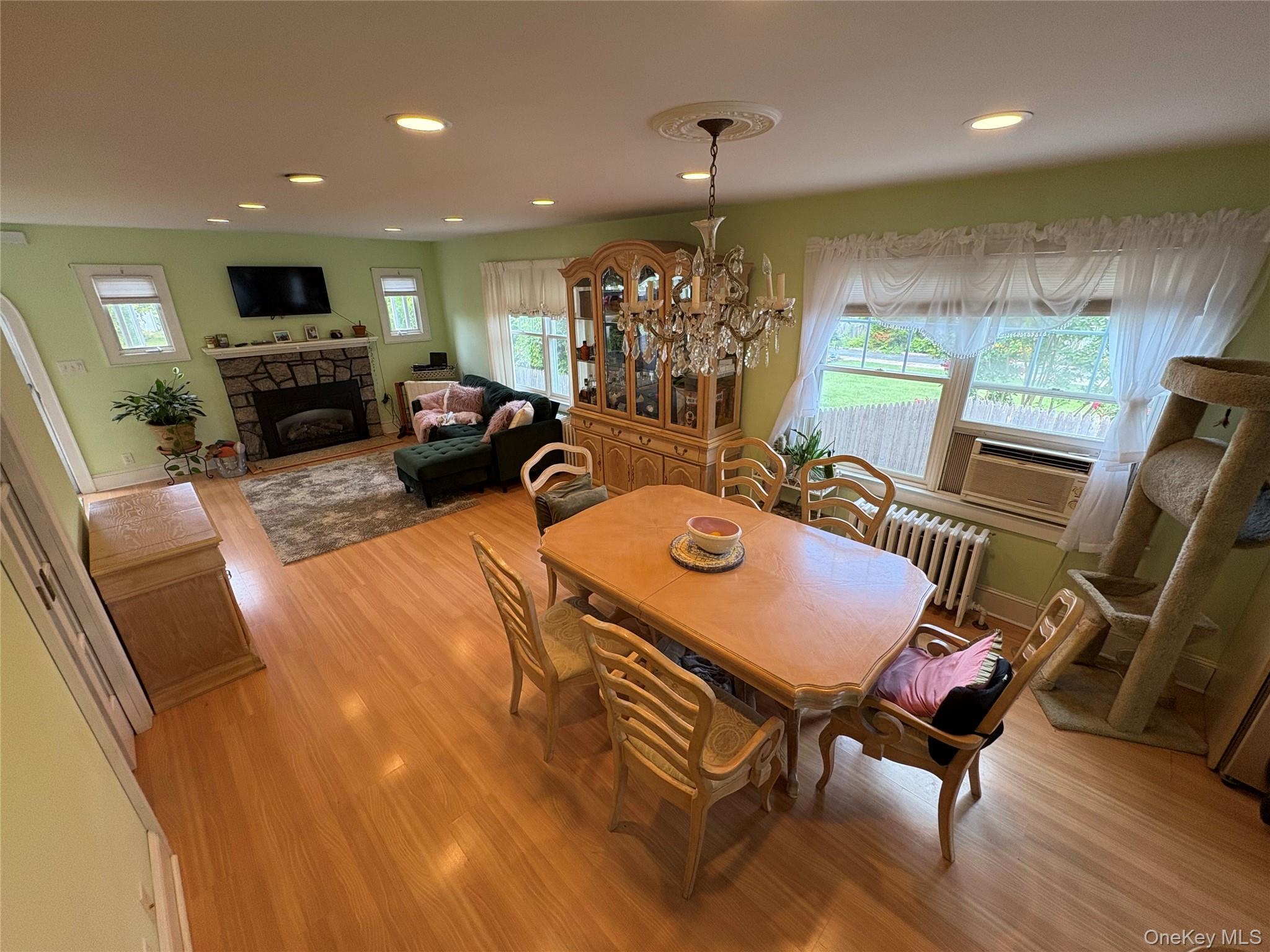 17 Somerset Avenue, East Islip, NY 11730