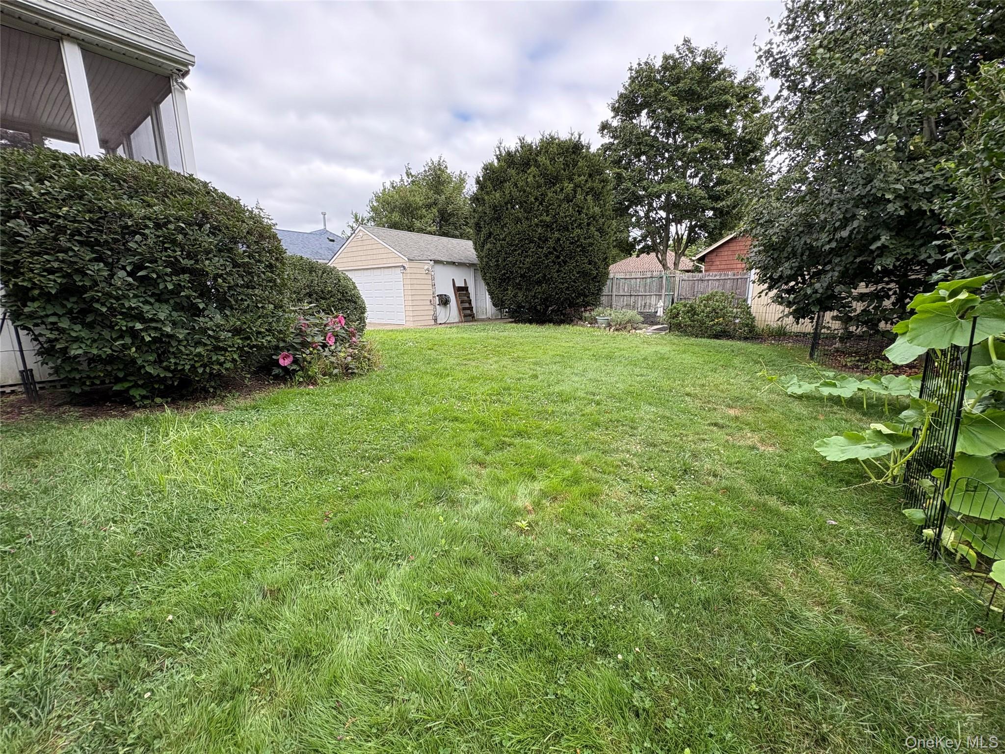 17 Somerset Avenue, East Islip, NY 11730