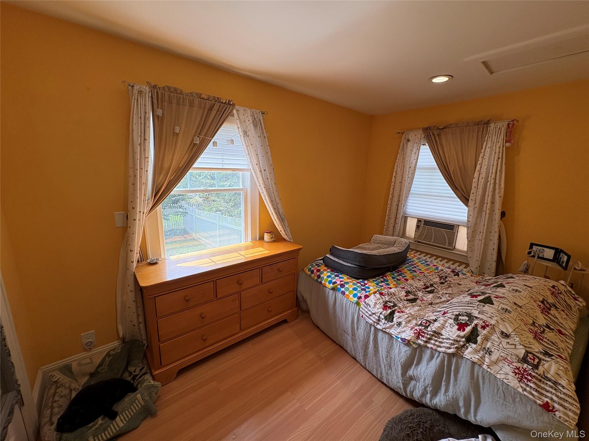 17 Somerset Avenue, East Islip, NY 11730