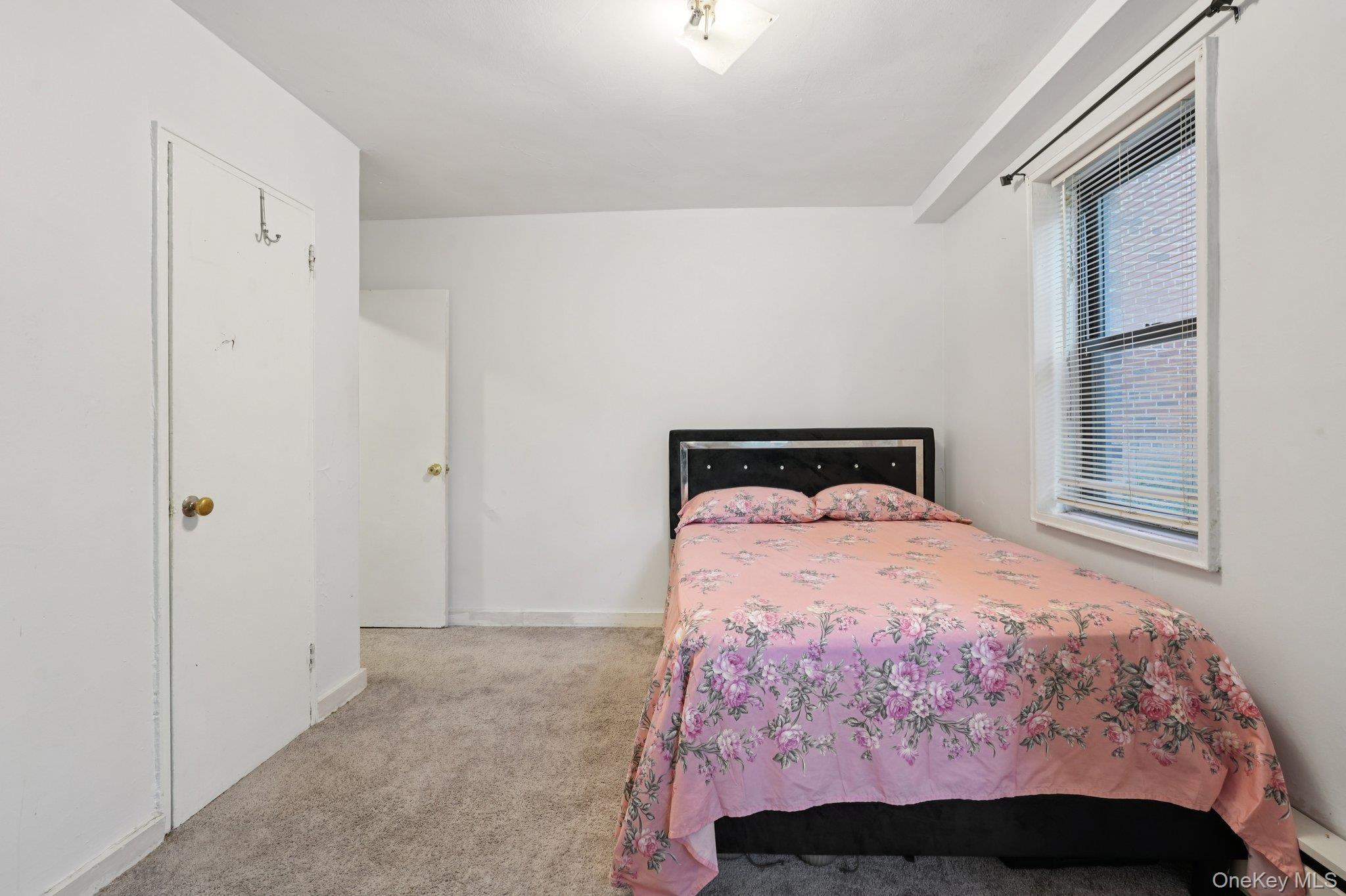 5 Oakdale Manor # L17, Suffern, NY 10901