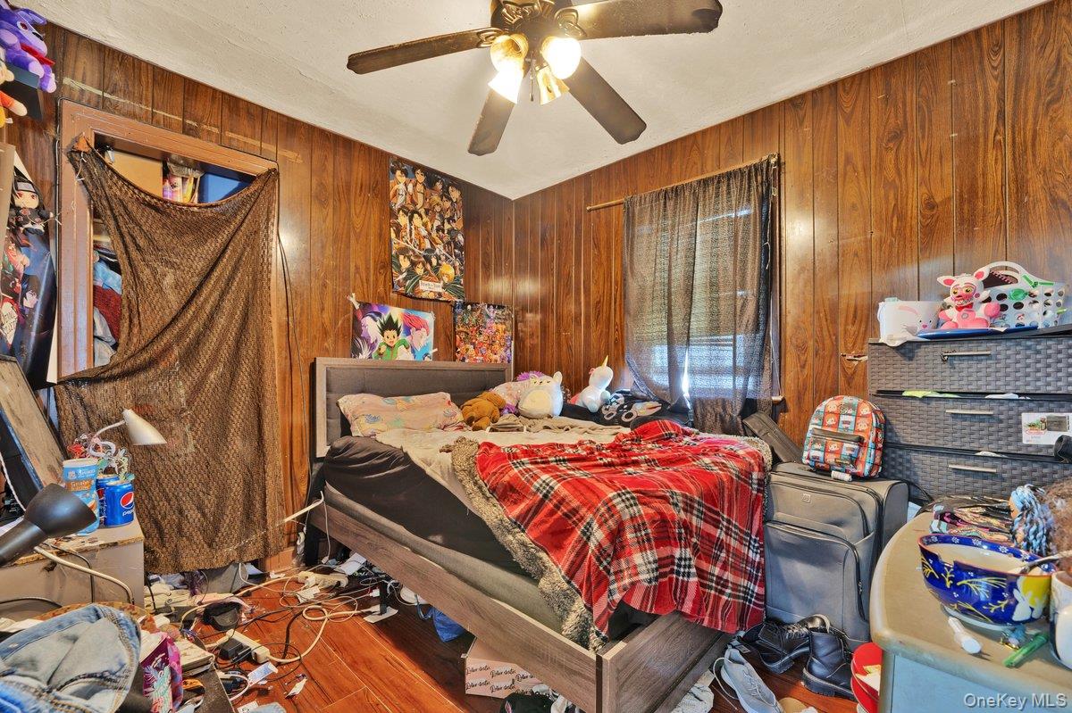 692 Beck Street, Hempstead, NY 11553