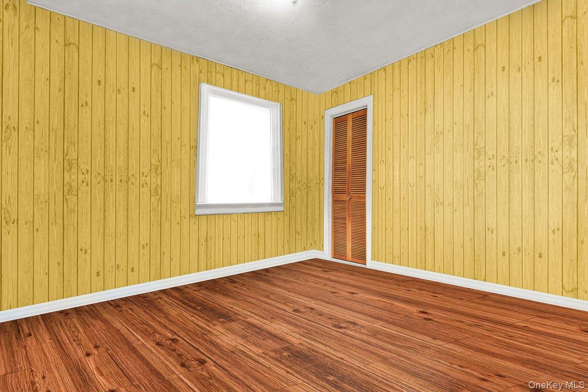 692 Beck Street, Hempstead, NY 11553