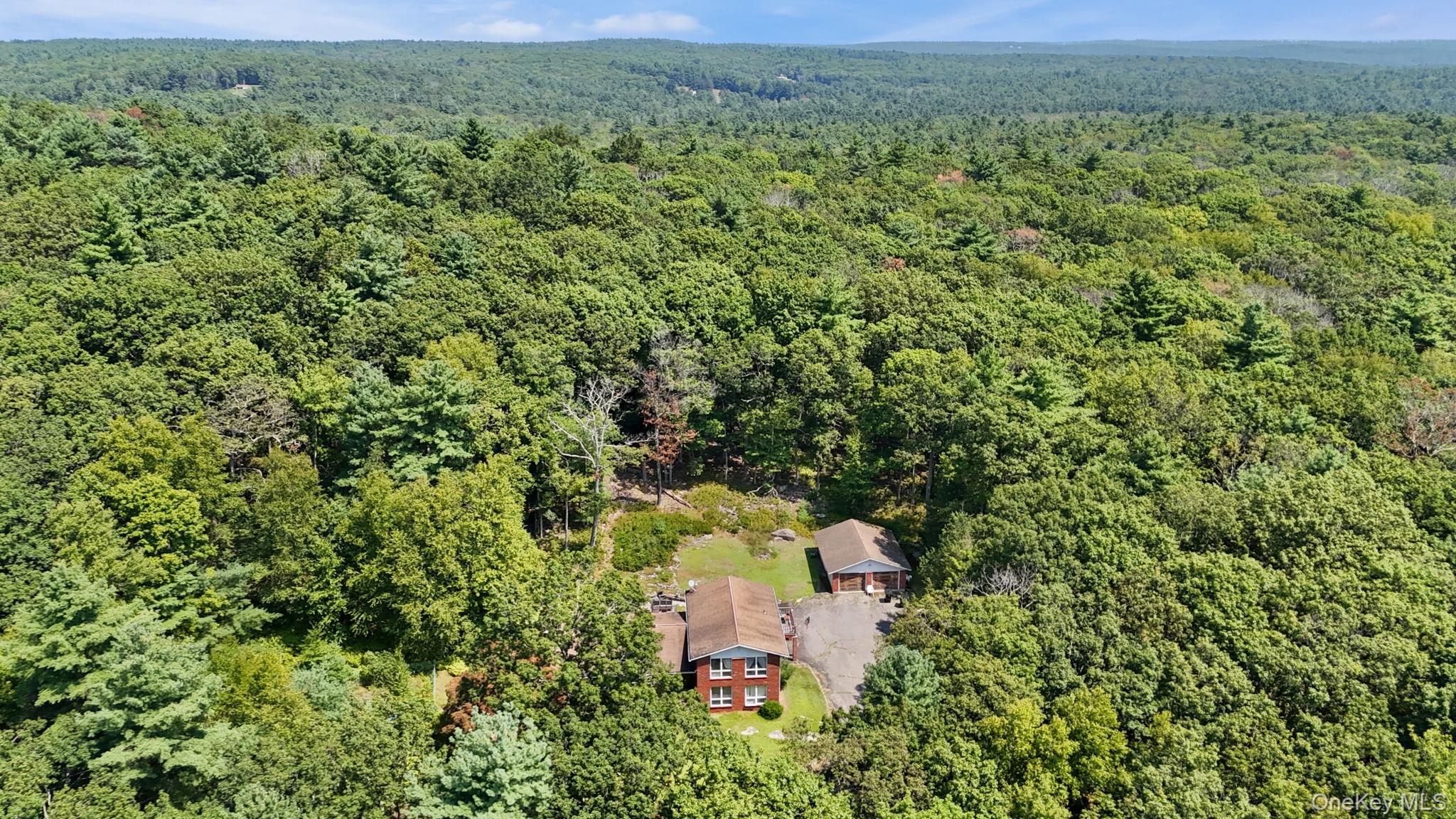 57 Hunczak Boulevard, Glen Spey, NY 12737