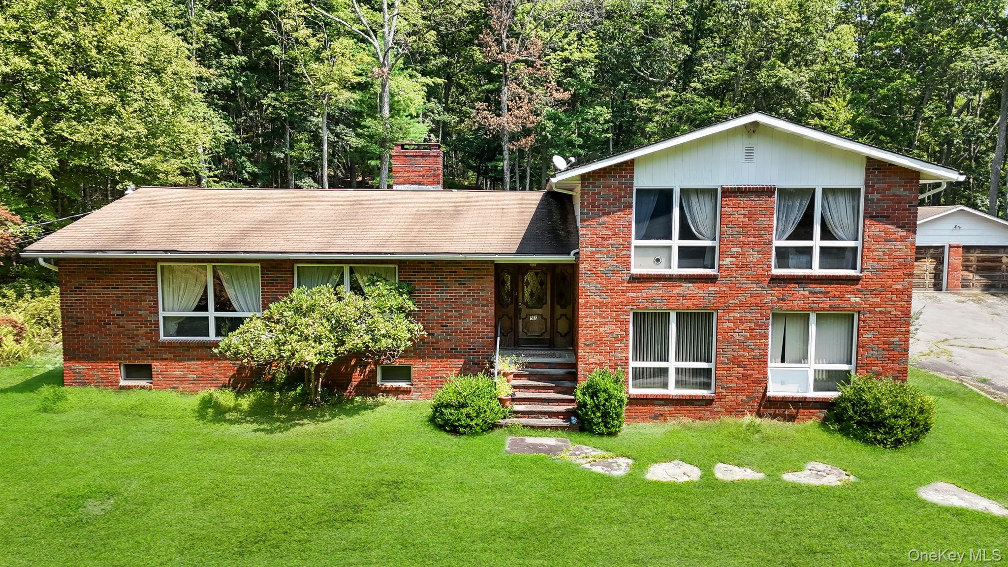 57 Hunczak Boulevard, Glen Spey, NY 12737