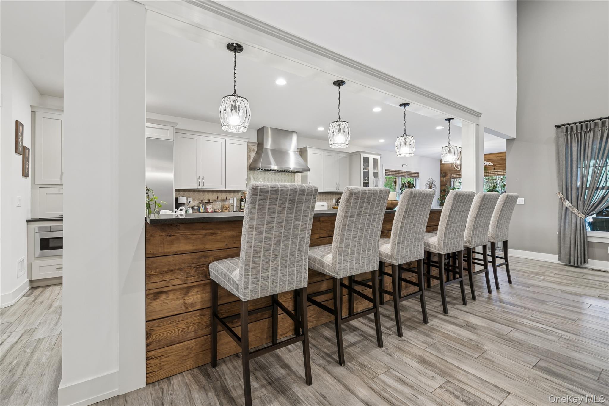 20 Jonah Road, Miller Place, NY 11764