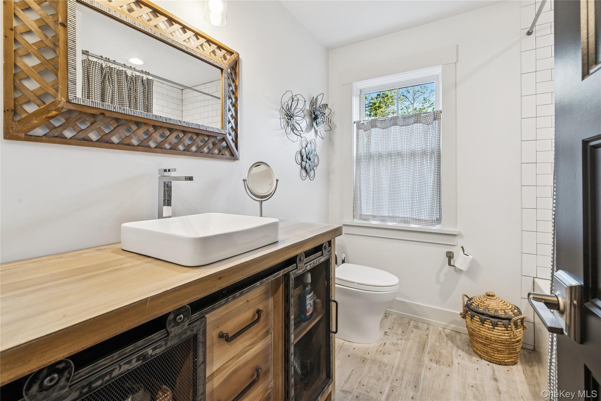 20 Jonah Road, Miller Place, NY 11764