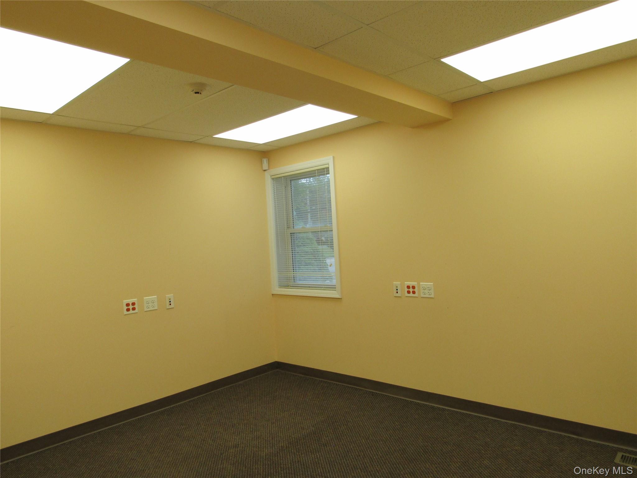 201 Howell Avenue, Riverhead, NY 11901