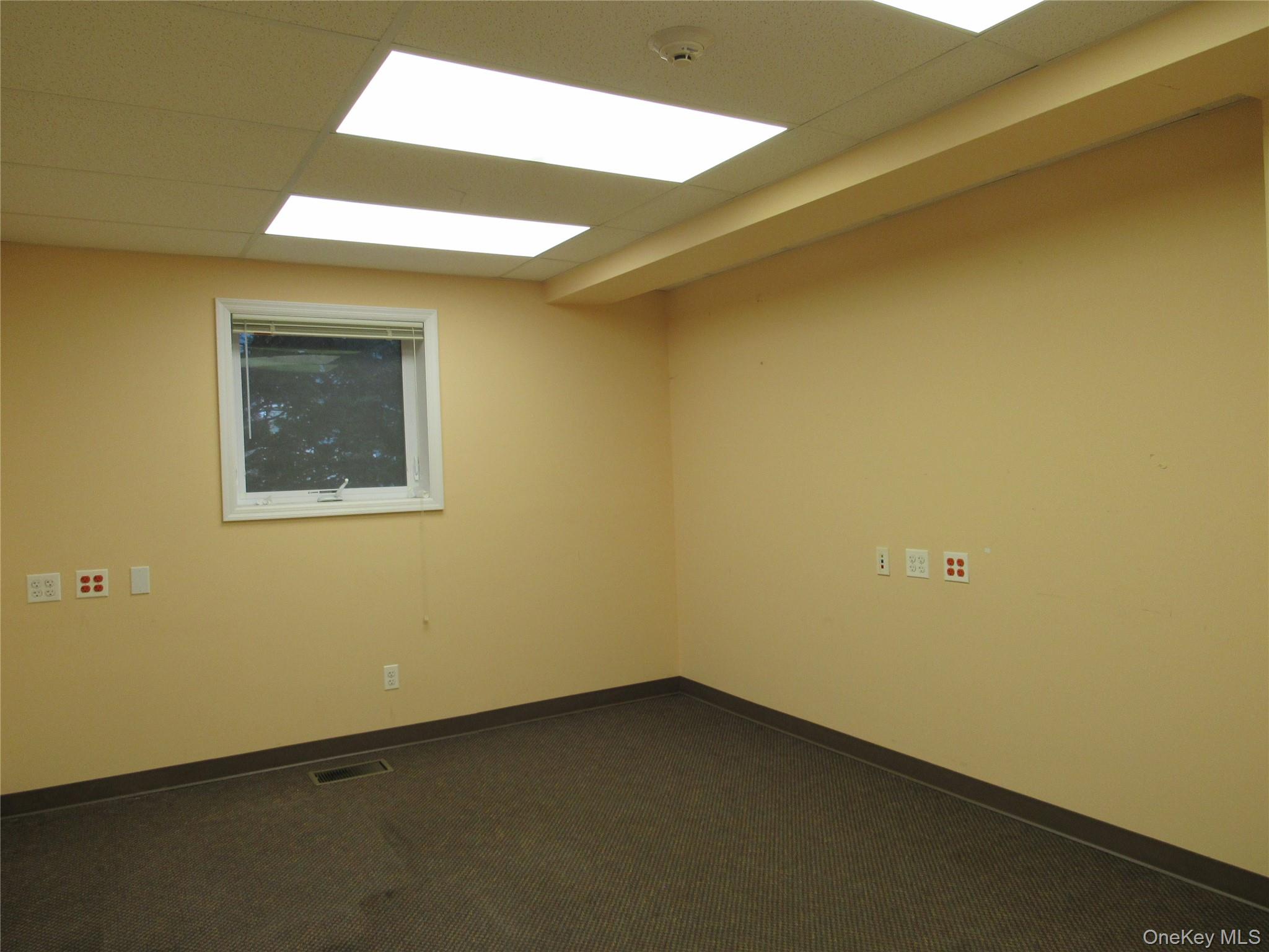 201 Howell Avenue, Riverhead, NY 11901