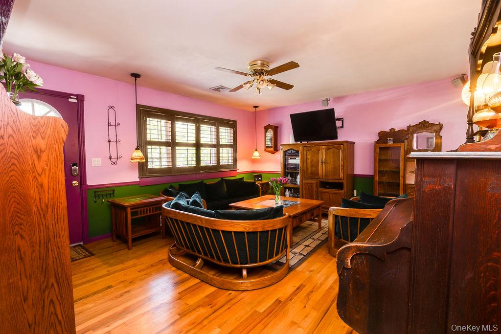 1 Dillon Avenue, Port Jefferson Station, NY 11776