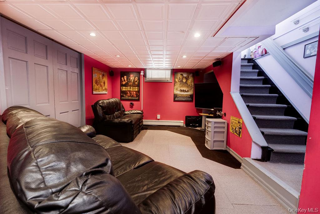 1 Dillon Avenue, Port Jefferson Station, NY 11776