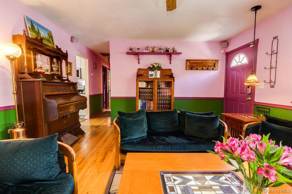 1 Dillon Avenue, Port Jefferson Station, NY 11776