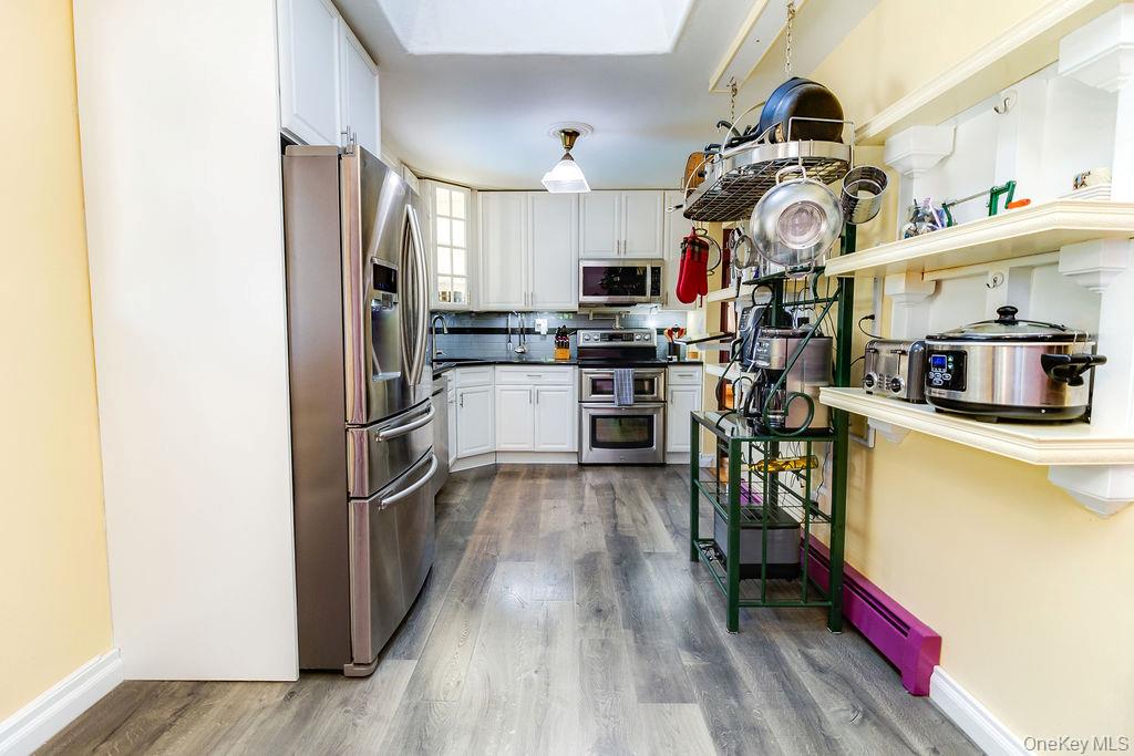 1 Dillon Avenue, Port Jefferson Station, NY 11776