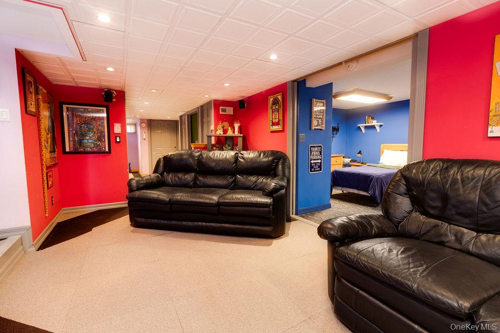 1 Dillon Avenue, Port Jefferson Station, NY 11776