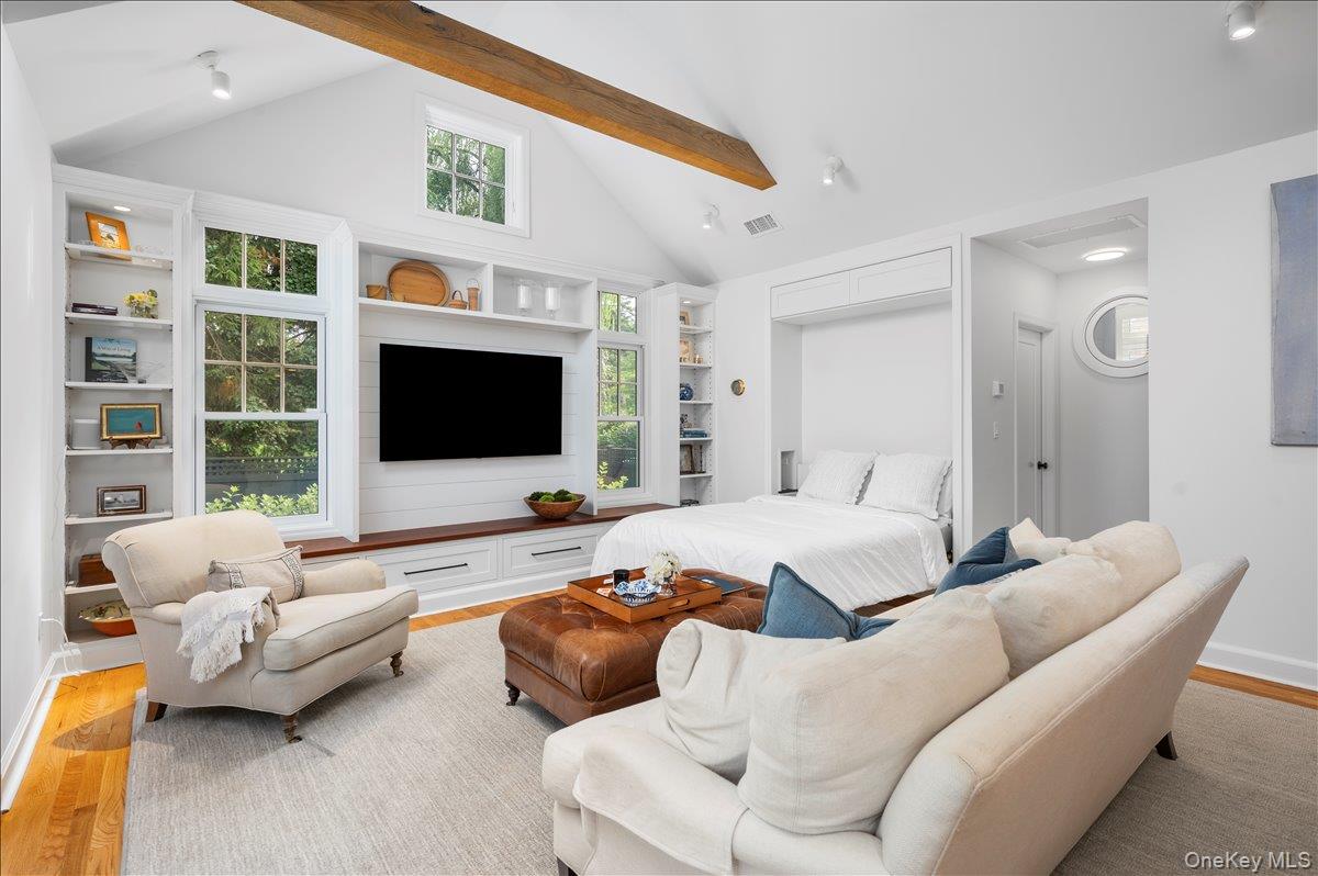 33 Pryer Lane, Larchmont, NY 10538