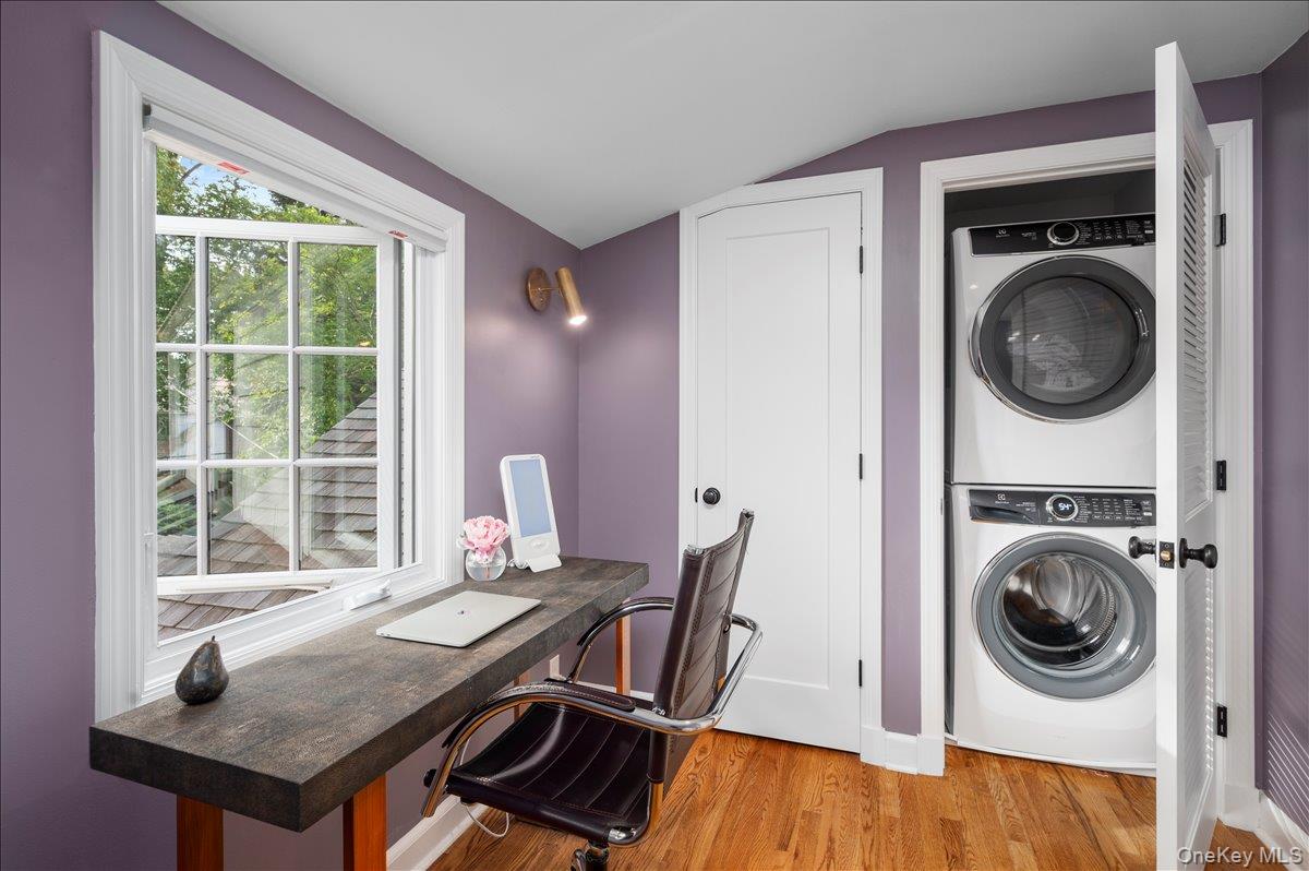 33 Pryer Lane, Larchmont, NY 10538