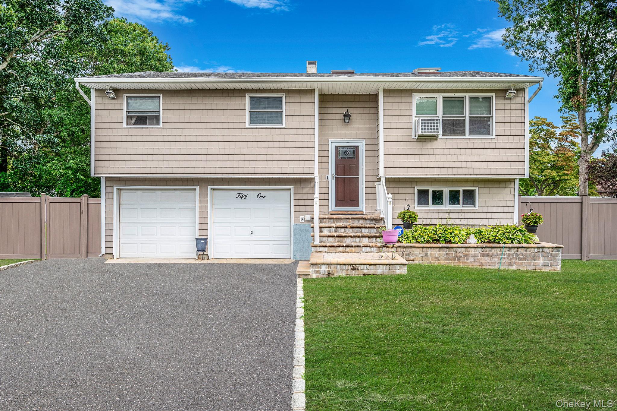 51 Glenmore, Brentwood, NY 11717