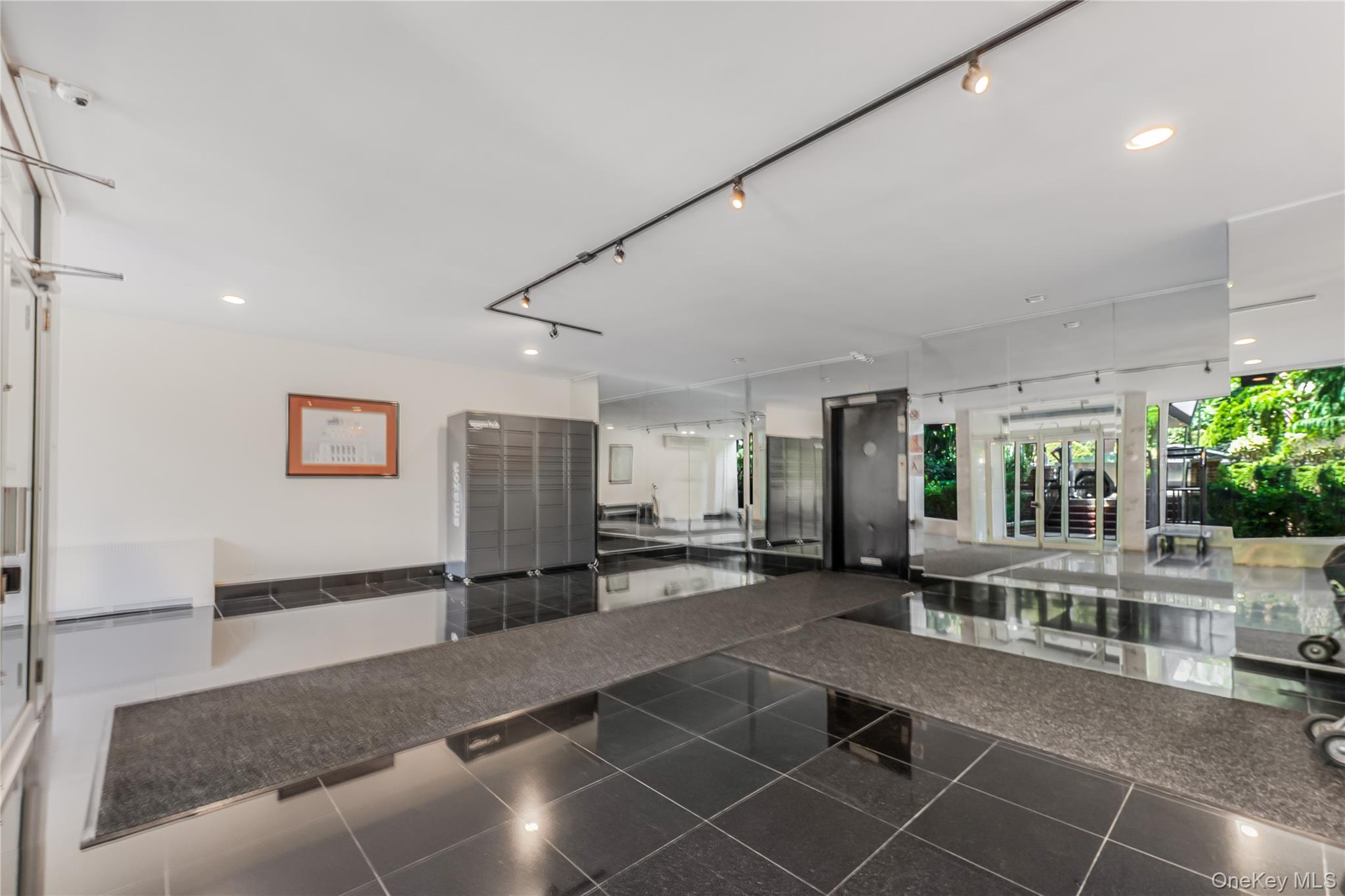 72-10 112 Street # 5H, Forest Hills, NY 11375