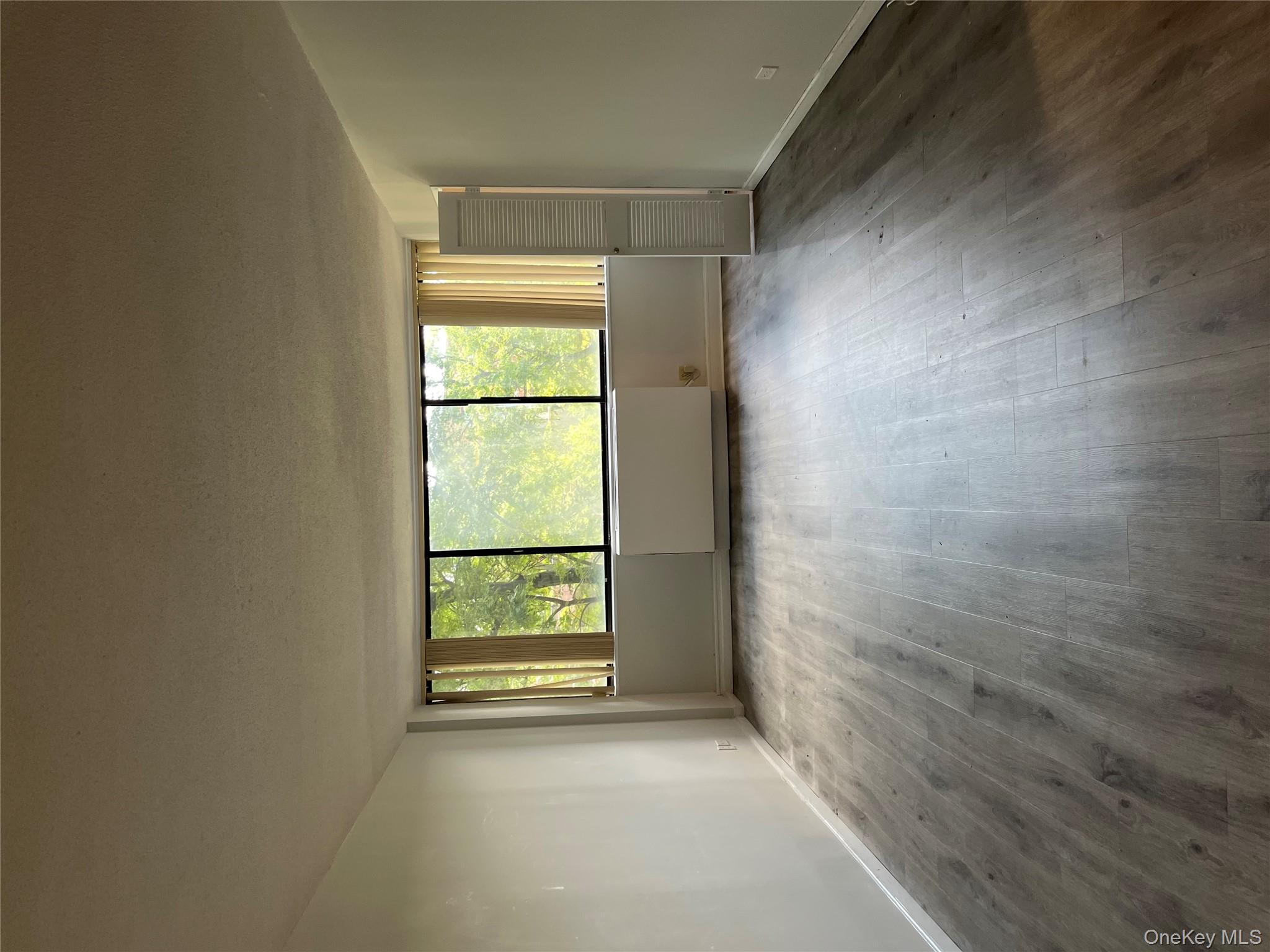 2 Bay Club Drive # 3H, Bayside, NY 11360