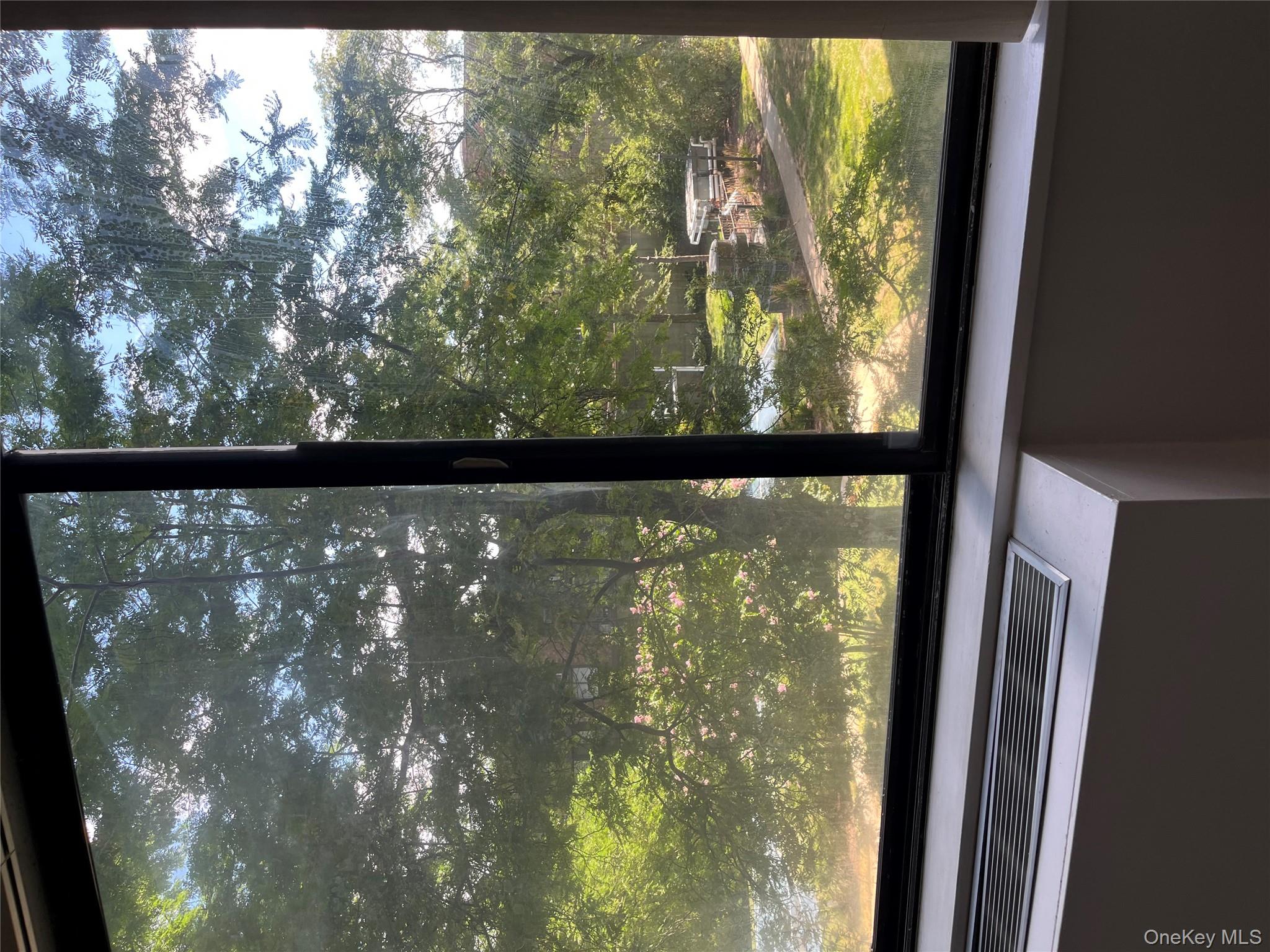 2 Bay Club Drive # 3H, Bayside, NY 11360