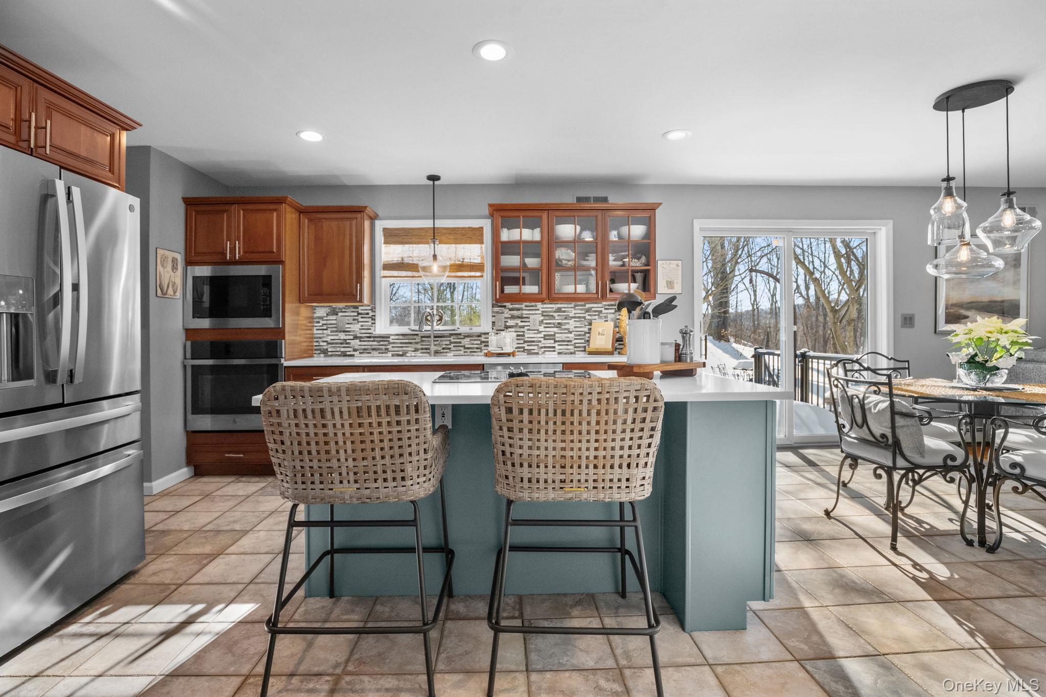 6 Ridge Circle, Mahopac, NY 10541