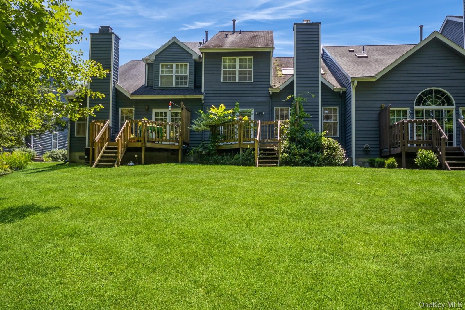 120 Pinebrook Drive, Hyde Park, NY 12538