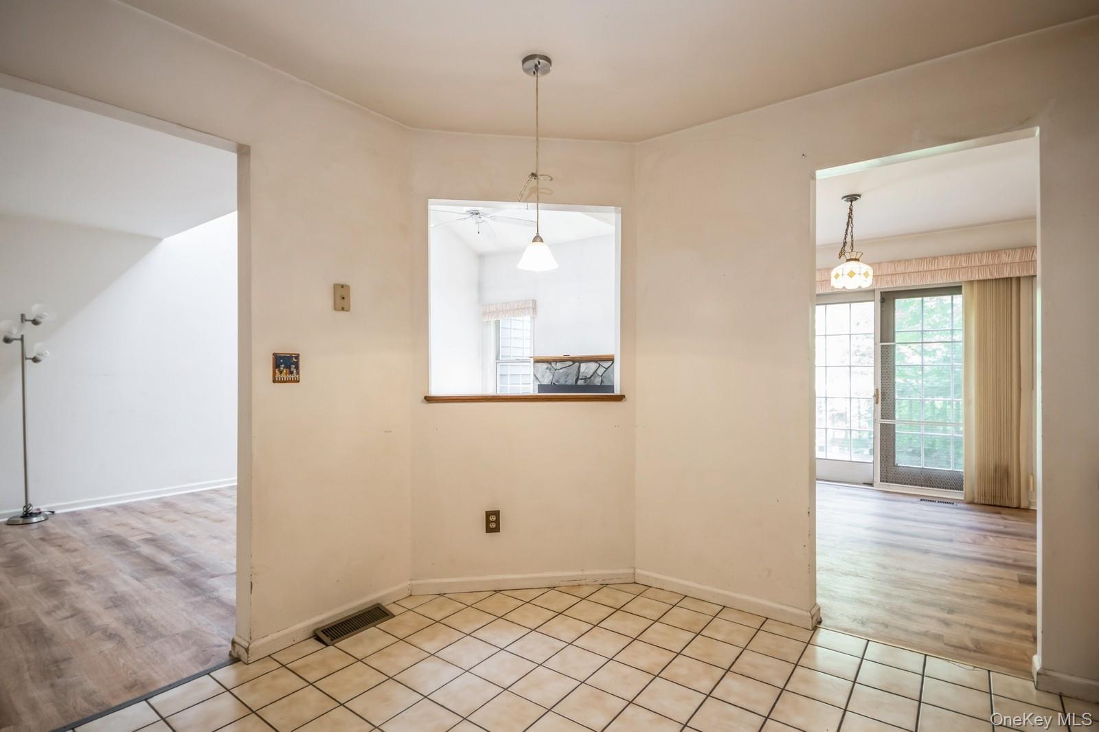 120 Pinebrook Drive, Hyde Park, NY 12538