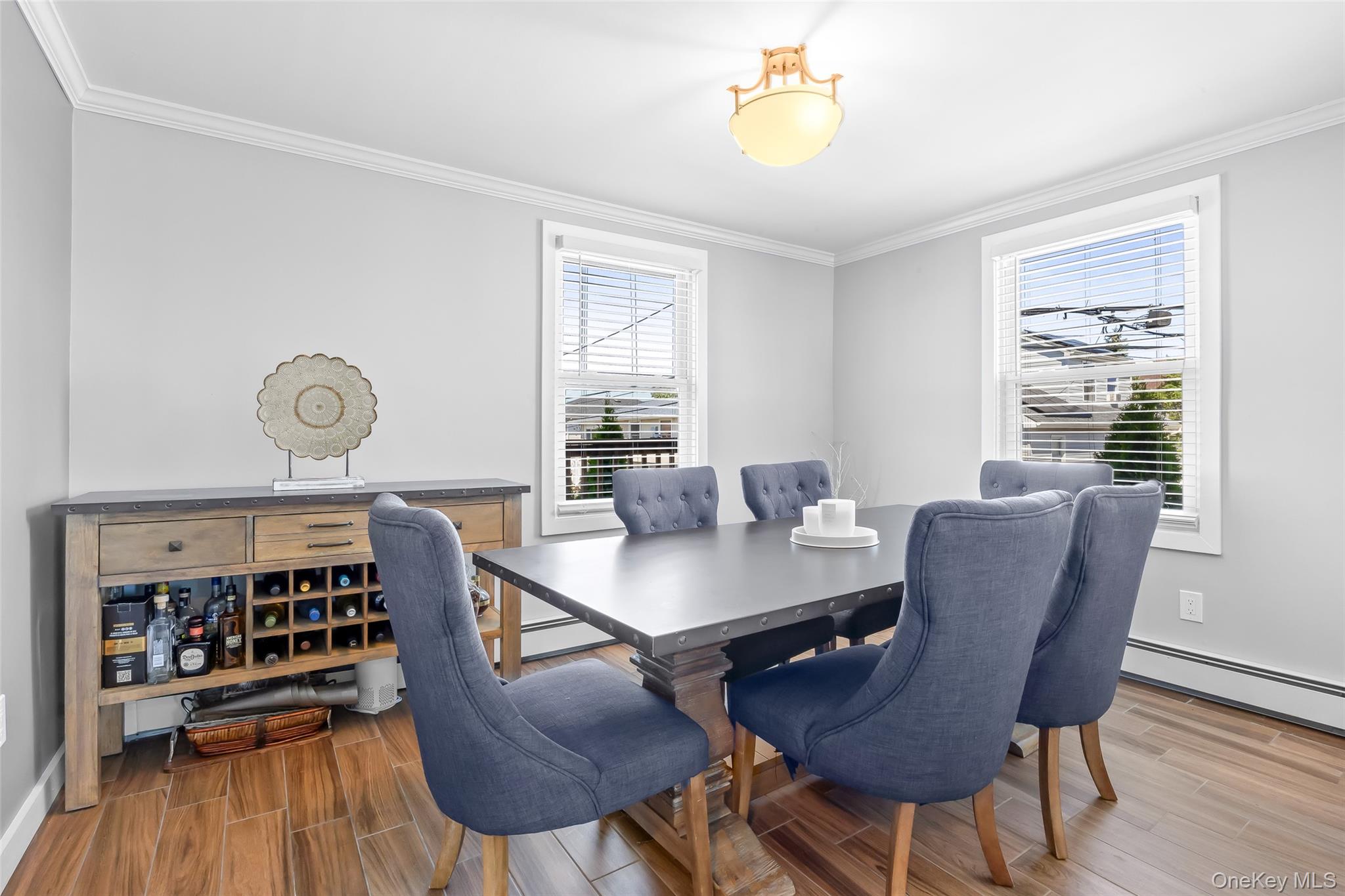 853 S Bay Street, Lindenhurst, NY 11757