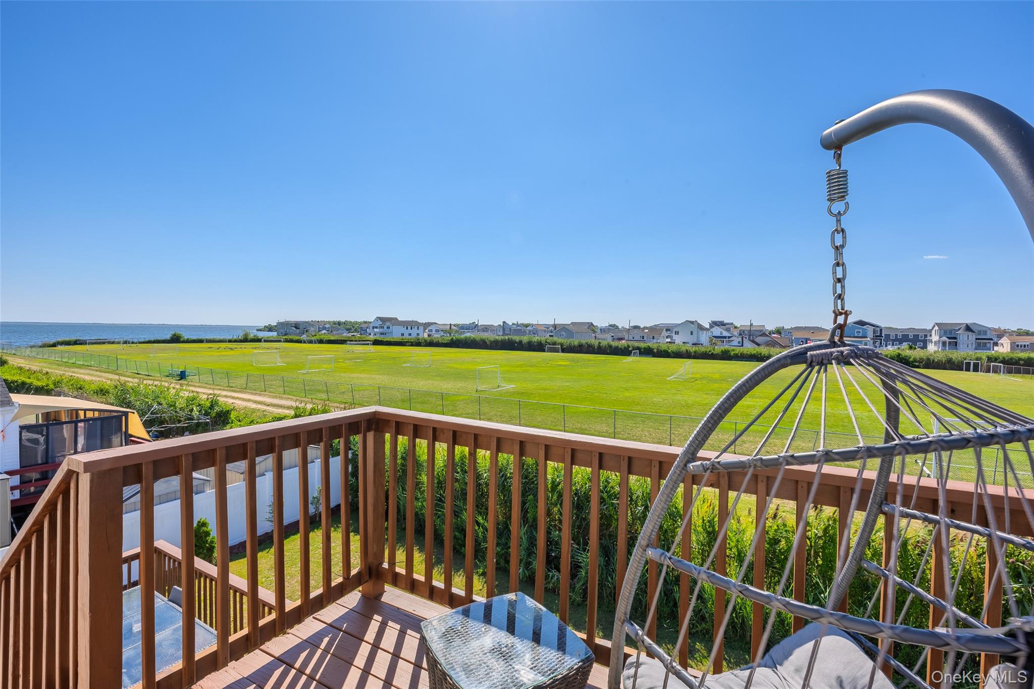 853 S Bay Street, Lindenhurst, NY 11757