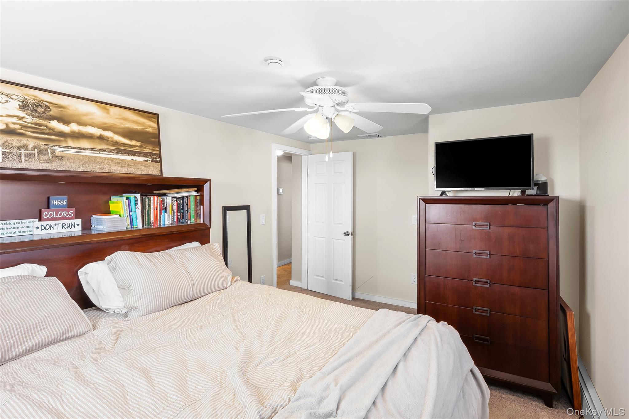 853 S Bay Street, Lindenhurst, NY 11757