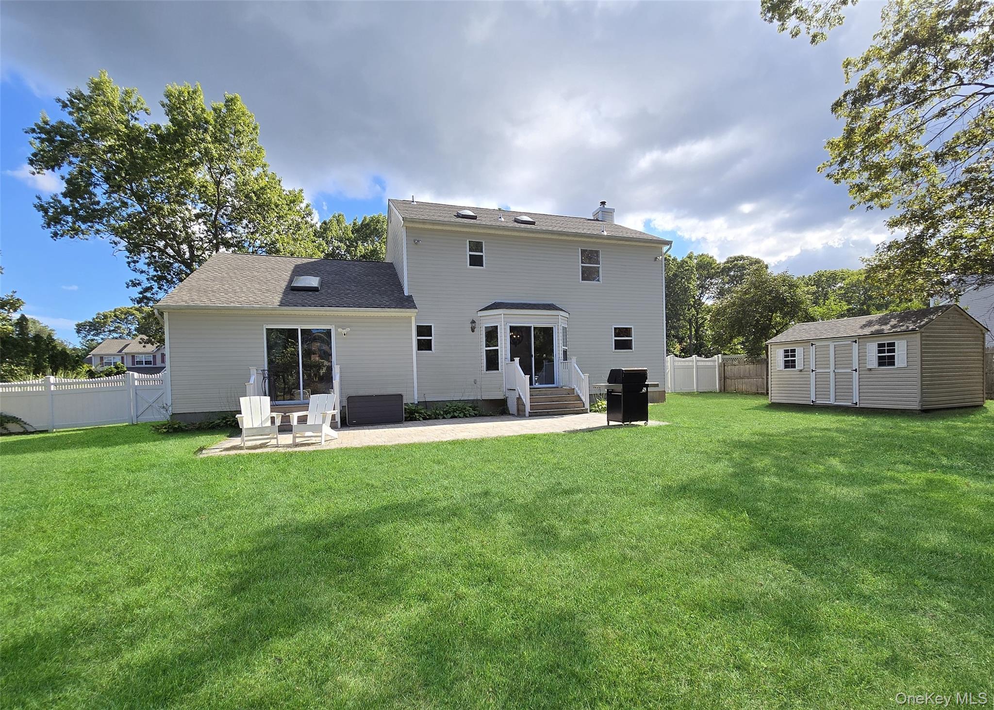 7 Oliver Street, Port Jefferson Station, NY 11776